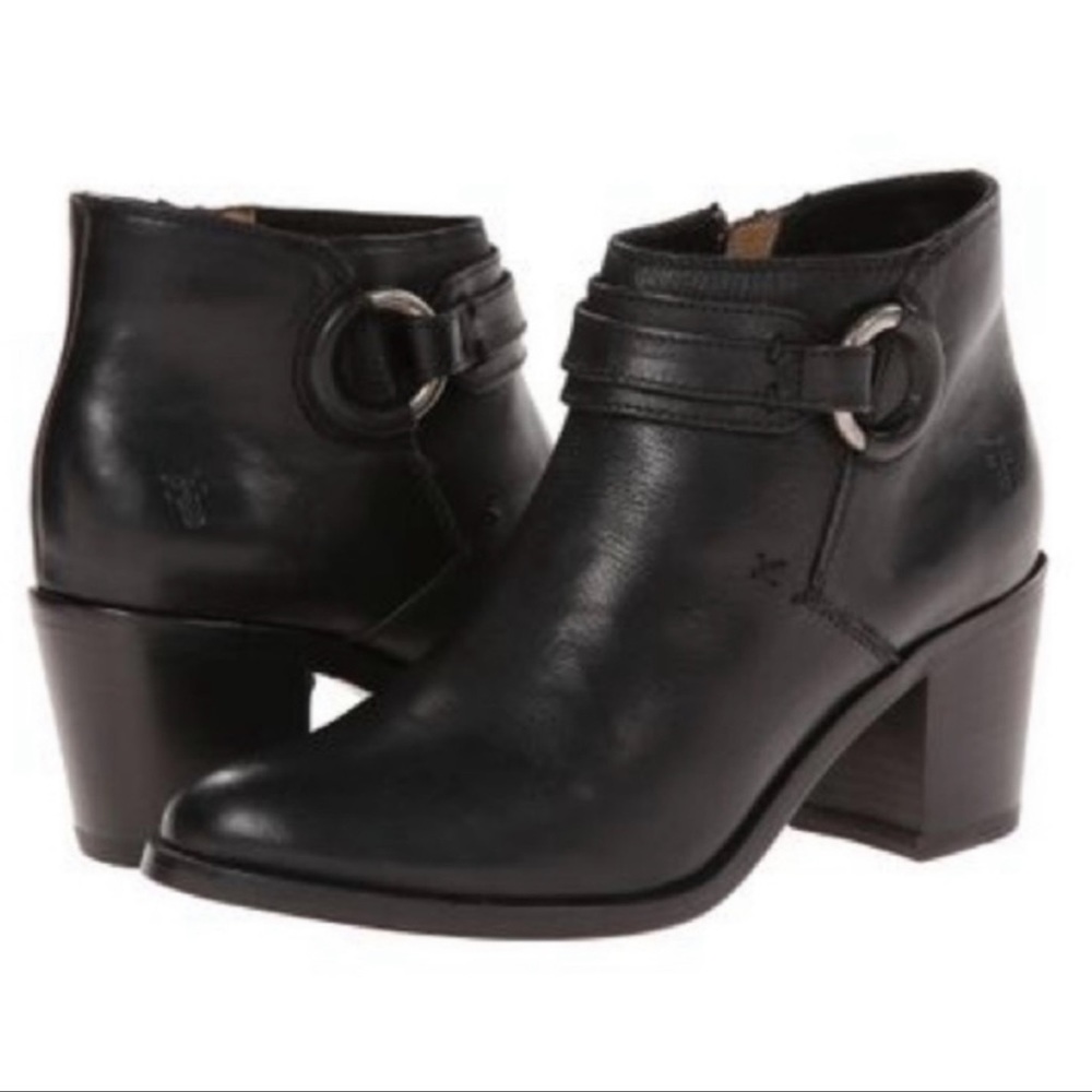 Frye Black Leather Janis Harness Ring Ankle Boots Women’s Size 6.5 B